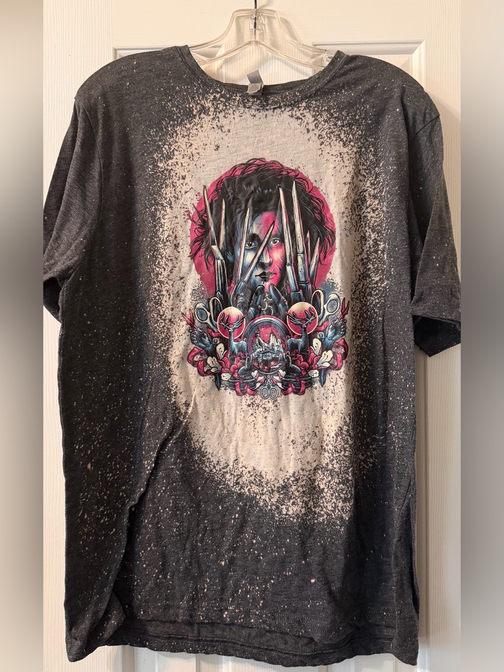 Edward Scissor Hands Black Bleach-Effect T-Shirt
